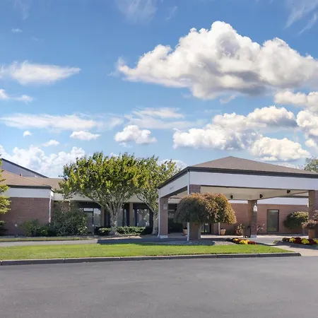 Sonesta Select Newport Middletown-3
