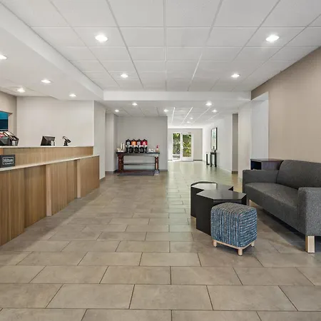 Hampton Inn & Suites Port Richey-2