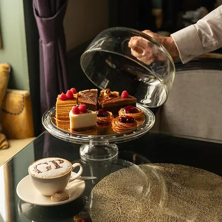 Grand Palace Hotel - Small Luxury Hotels Of The World-2