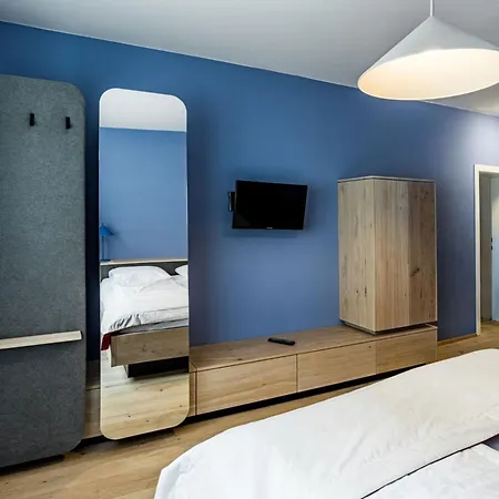 Altstadthotel Weisse Taube-3