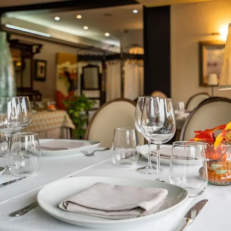 Hotel Esteba-2
