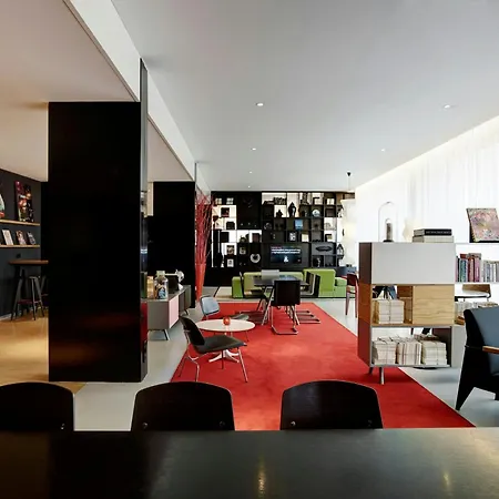citizenM Amsterdam Airport Schiphol-3