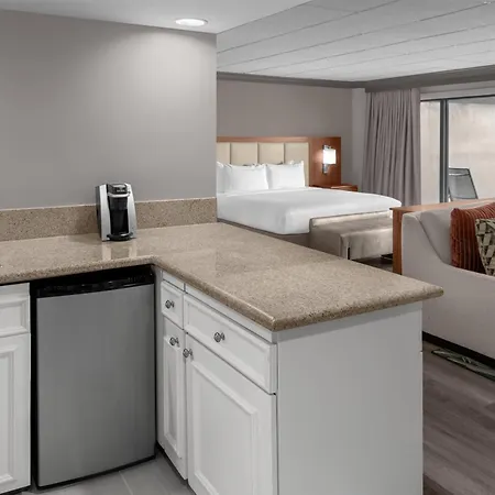 Doubletree By Hilton New Orleans-3