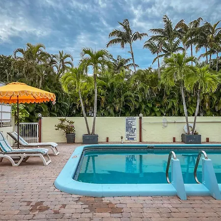 Ocean Lodge-2