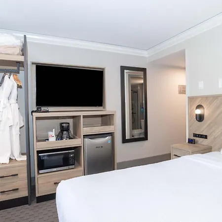 Sandman Signature Vancouver Downtown Hotel-3