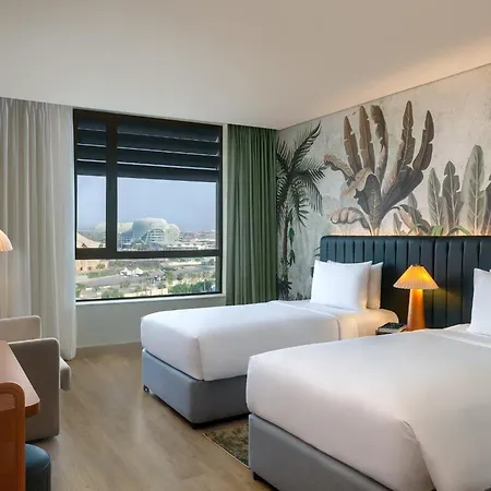 Yas Plaza Mangroves By Ihg-2