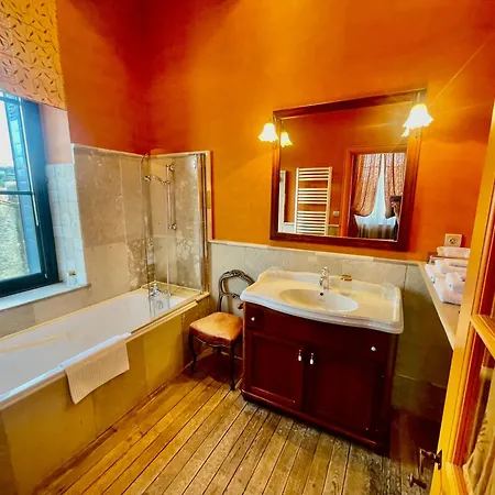 Demeure Saint Louis Historic Manor, Air-Conditioned, Free Private Parking, City 700M, Wifi, View-2