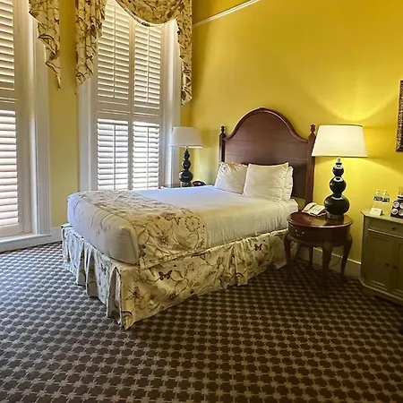 Menger Hotel-3