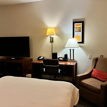 Comfort Inn & Suites Sterling-3