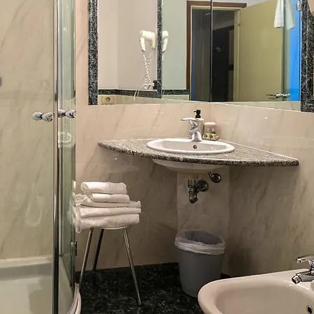 Hotel Dei Tigli-3