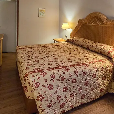 Hotel Dei Tigli-2