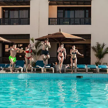 Blend Club Aqua Resort-3