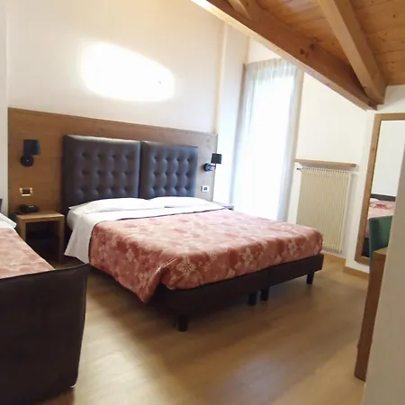 Hotel Serena-3