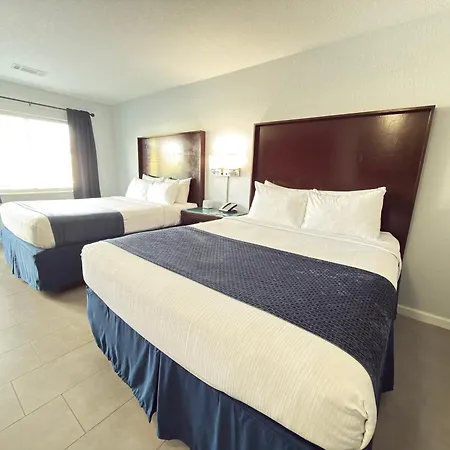 Lantern Inn & Suites - Sarasota-2
