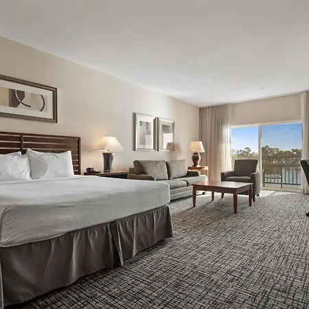 Best Western Plus Bayside Hotel-2