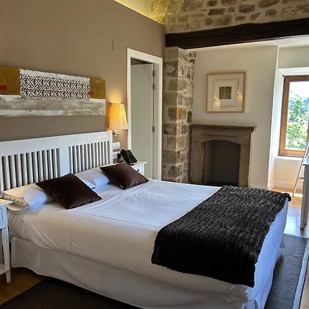 Hotel Torre Zumeltzegi-3