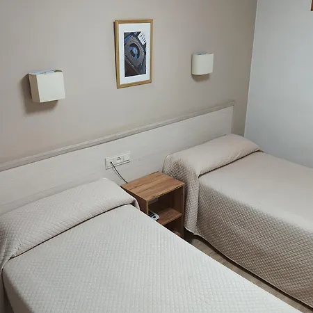 Hostal Atienzar-3