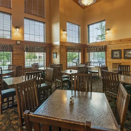 Best Western Plus Kelly Inn And Suites-3