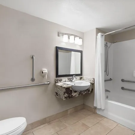 Days Inn By Wyndham Charleston Wv-3