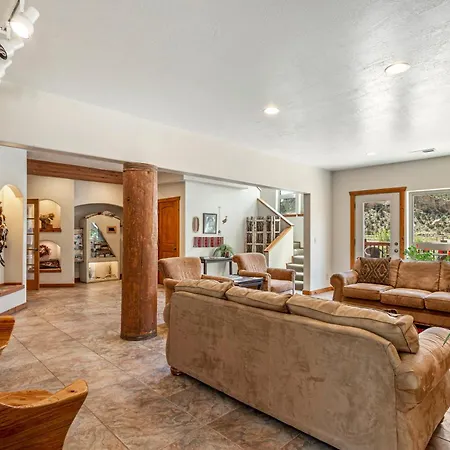 Slot Canyons Inn Bed & Breakfast-3