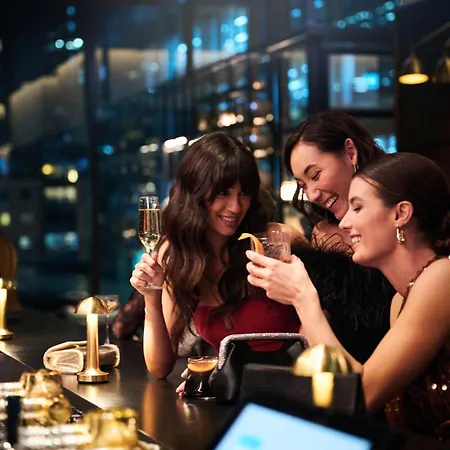 Next Hotel Melbourne, Curio Collection By Hilton-3