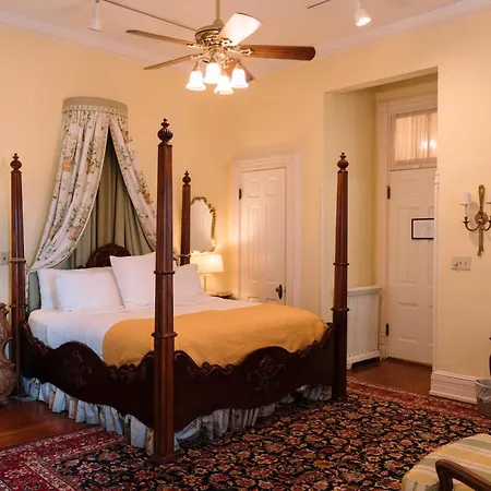 Burke Mansion-3