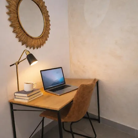 Villamarta Boutique Rooms-2