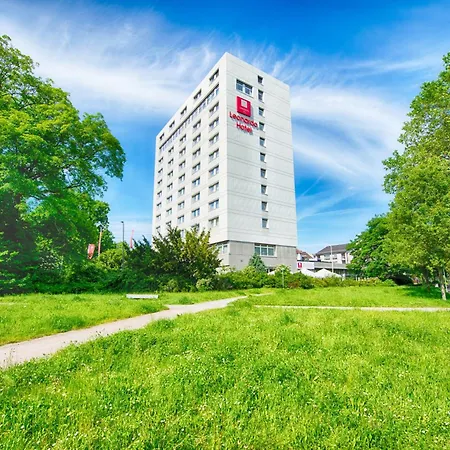 Leonardo Hotel Karlsruhe-3