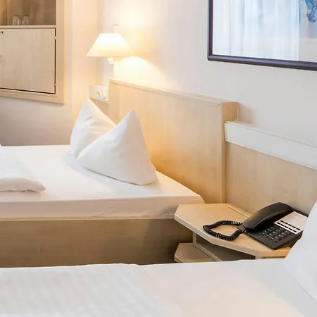 Hotel Magdeburg City Center By Leonardo Hotels-2