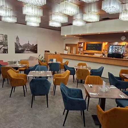Hotel Cascade-3