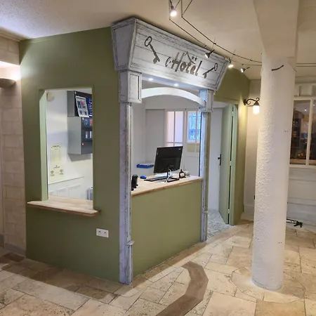 Contact Hôtel Come Inn-2