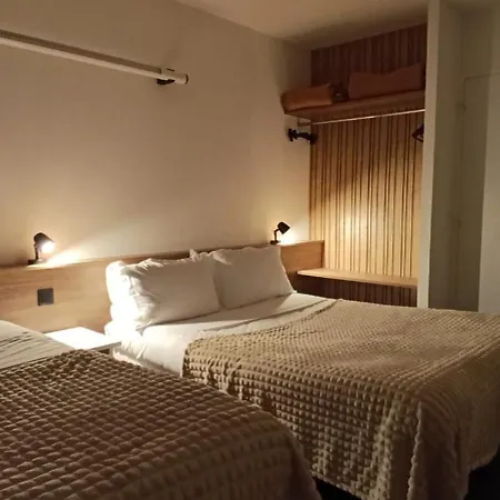 Hotel Du Rocher-2