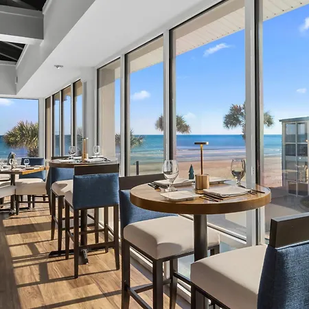 Oceanfront Litchfield Inn-3