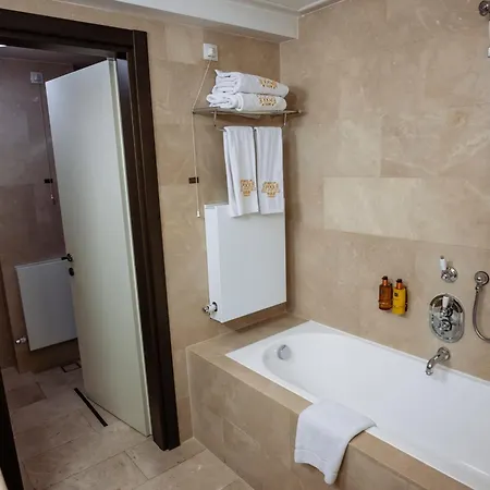 Epoque Hotel - Relais & Chateaux-2