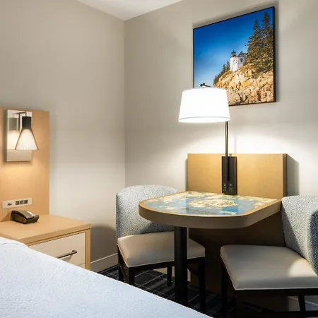 Holiday Inn Bar Harbor Regency Hotel By Ihg-3