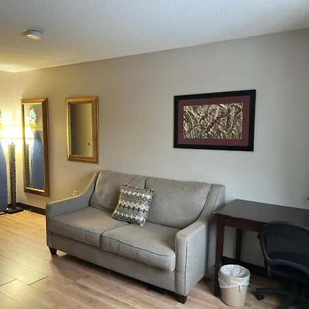 Baymont Inn & Suites By Wyndham Lincoln Ne-3