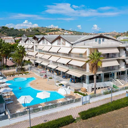 Casa del Mar - Residence&Beach Resort-2