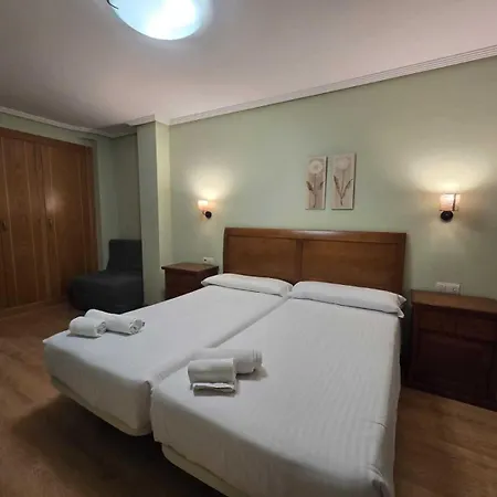 Hotel El Roble-2