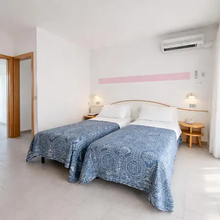 Hotel Azzurro-3