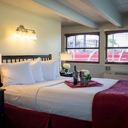 Delta King Hotel-3
