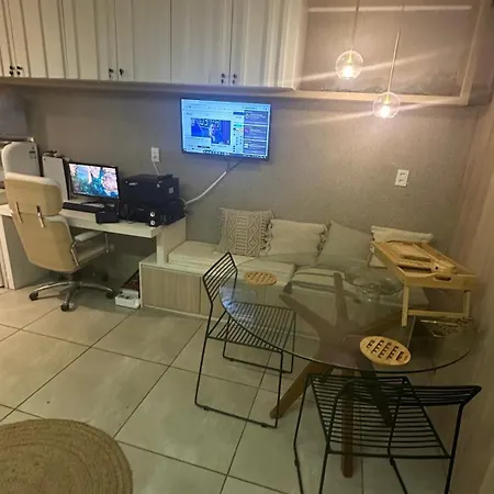 Flat em Hotel de Luxo beira mar da grife Ritz suítes com vista ampla para todo o mar da cruz das almas, jatiúca e ponta verde, com toda estrutura de um hotel lindo e arrojado, academia, piscina e muito mais, venha viver essa experiência incrível!-2