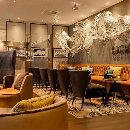 Motel One Manchester-Royal Exchange-3