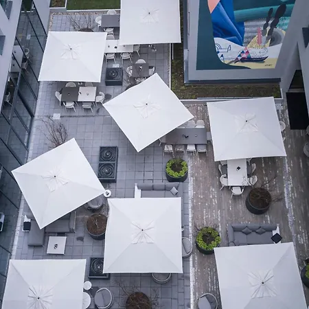 Motel One Berlin-Alexanderplatz-2
