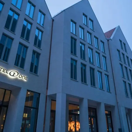 Motel One Lübeck-2