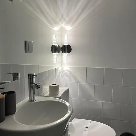 Cool Guest House-2