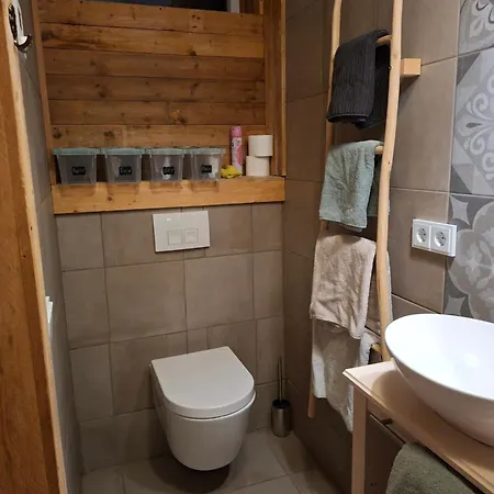 B&B Biej' oons tuus-2