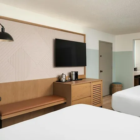 Sheraton Orlando Lake Buena Vista Resort - Newly Renovated!-2