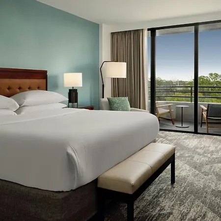 Sheraton Tampa Brandon Hotel-3