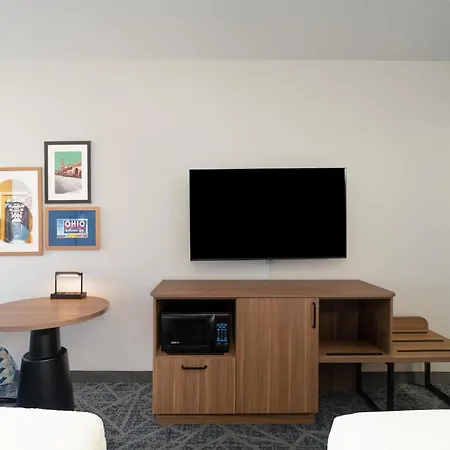Hampton Inn Marietta-3