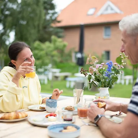 Hotel 'Das Strandhaus'-2